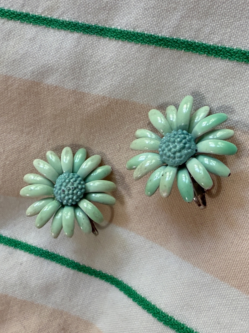 1960s Daisy Flower Power Mod Enamel Seafoam Colored Clip-on Earrings